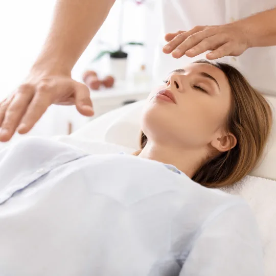 what to expect in a reiki healing session?